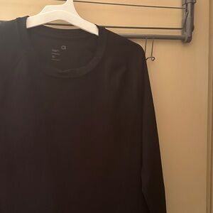 GAP Black Long-Sleeve Crewneck Top